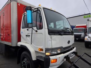 2000 UD 300 Diesel 4x2 Box Truck