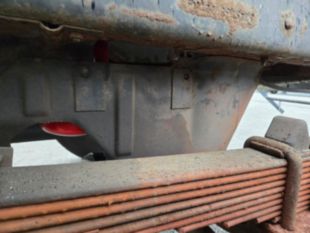 2000 UD 300 Diesel 4x2 Box Truck