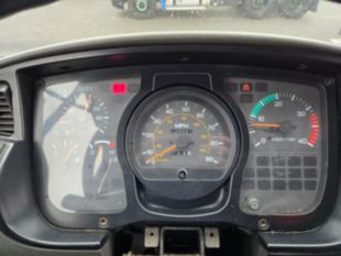 2000 UD 300 Diesel 4x2 Box Truck
