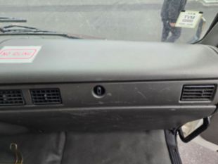 2000 UD 300 Diesel 4x2 Box Truck