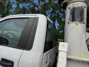 2018 Single Versalift VST-40N Bucket Truck