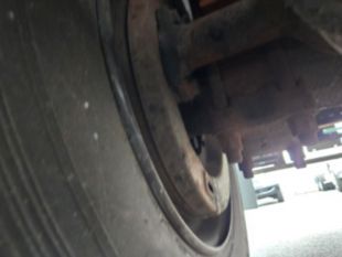 2000 UD 300 Diesel 4x2 Box Truck