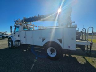 2016 Freightliner M2 Diesel 4x4 Terex Commander C4047 Digger Derrick Truck