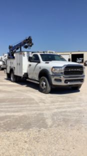 2019 Dodge Ram 5500 4x4 Load King Voyager Service Truck w/ IMT 6000 Crane