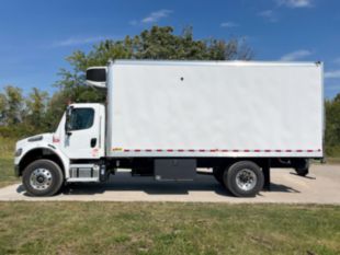 2024 Freightliner M2106 4x2 20' Marion Dry Box Truck