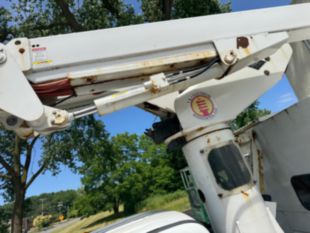 2018 Single Versalift VST-40N Bucket Truck