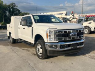 2024 Ford F350 4x4 Service Truck