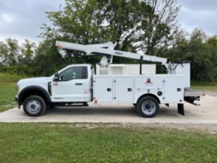 2024 Ford F550 4x4 Versalift SST-36-NE Bucket Truck