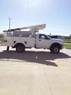 2017 Dodge RAM 5500 4x4 2009 Terex NT29 Bucket Truck