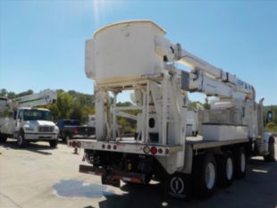 2019 Tri Terex TM125 Bucket Truck