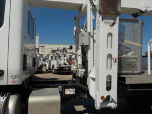 2019 Tri Terex TM125 Bucket Truck