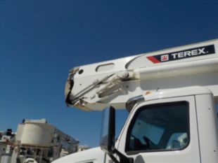 2019 Tri Terex TM125 Bucket Truck