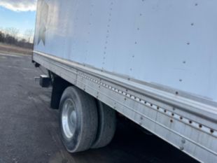 2007 GMC T-6500 Diesel 4x2 Box Truck