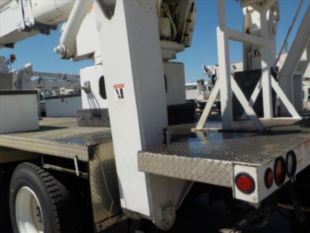 2019 Tri Terex TM125 Bucket Truck