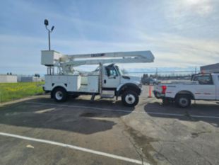 2017 International 7300 4x4 Terex HRX55 Bucket Truck