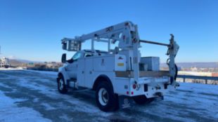 2016 Ford F-750 4x2 ETI 800-40 Cable Placer
