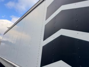 2007 GMC T-6500 Diesel 4x2 Box Truck