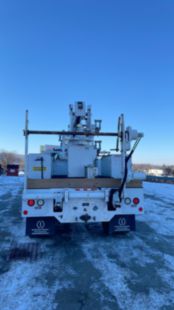 2016 Ford F-750 4x2 ETI 800-40 Cable Placer
