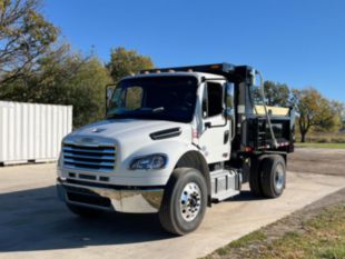 2025 Freightliner M2106 4x2 10' Load King Dump Truck