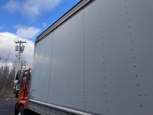 2007 GMC T-6500 Diesel 4x2 Box Truck