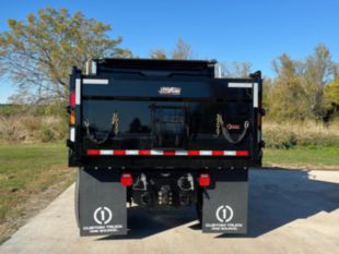 2025 Freightliner M2106 4x2 10' Load King Dump Truck