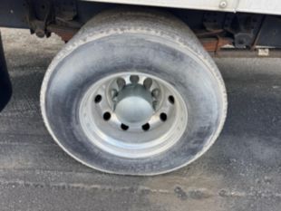 2007 GMC T-6500 Diesel 4x2 Box Truck