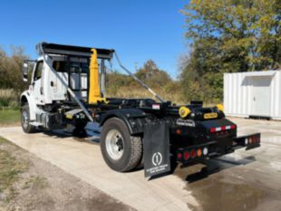 2025 Freightliner M2106 4x2 Palfinger T29M Hook Lift Truck