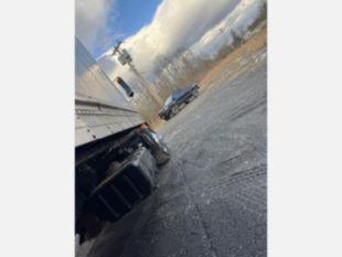 2007 GMC T-6500 Diesel 4x2 Box Truck