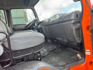 2007 GMC T-6500 Diesel 4x2 Box Truck