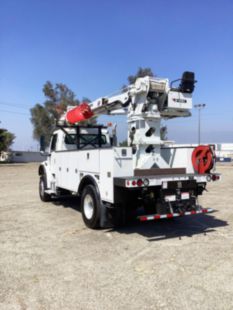 2019 Freightliner M2106 4x4 Terex C4047 Digger Derrick