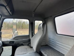 2007 GMC T-6500 Diesel 4x2 Box Truck