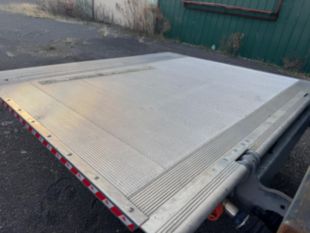 2007 GMC T-6500 Diesel 4x2 Box Truck