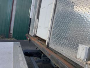 2007 GMC T-6500 Diesel 4x2 Box Truck