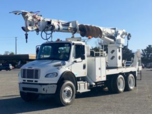 2015 Freightliner M2106 6x6 Terex C6060 Digger Derrick