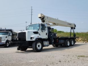 2015 Freightliner 108SD 6x4 Terex BT7077 Boom Truck