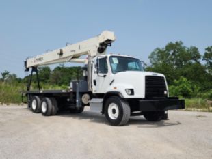 2015 Freightliner 108SD 6x4 Terex BT7077 Boom Truck
