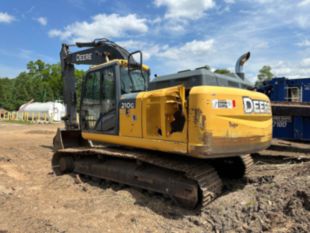 2018 John Deere 210GLC Excavator