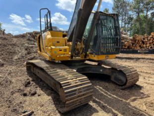 2018 John Deere 210GLC Excavator