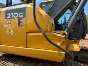 2018 John Deere 210GLC Excavator