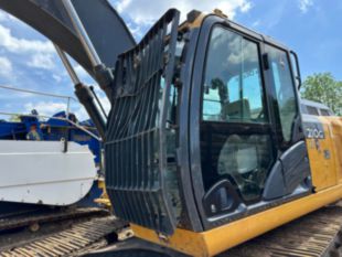 2018 John Deere 210GLC Excavator