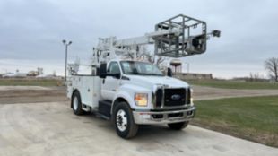 2019 Ford F750 4x2 Versalift VTP-40-NE Cable Placer