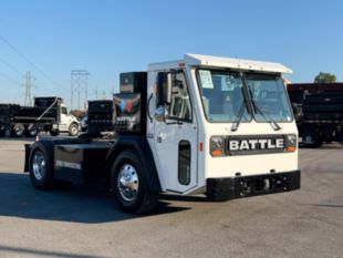 2023 Battle Motors LNT-44 4x2 Road Tractor