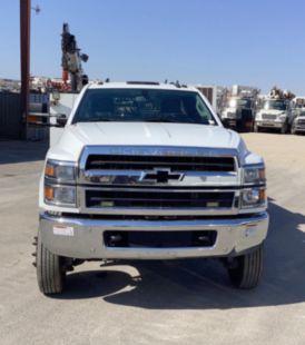 2019 Chevy 5500HD 4x4 Service Truck With Crane