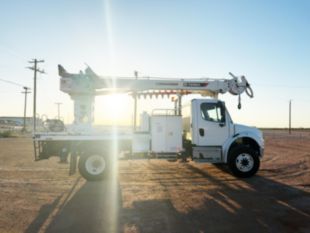 2019 Freightliner M2106 4x4 Terex C4047 Digger Derrick