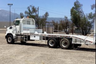 2017 WESTERN STAR 4700SB 6x4 Equipment Hauler