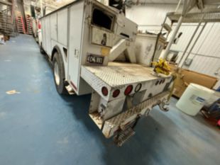 1997 Int'l 4700 4x2 Hi-Ranger Bucket Truck