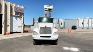 2015 Kenworth T370 4x4 Versalift VST-5500-MHI Bucket Truck