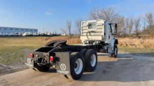 2015 Freightliner M2106 6x6 Daycab Tractor