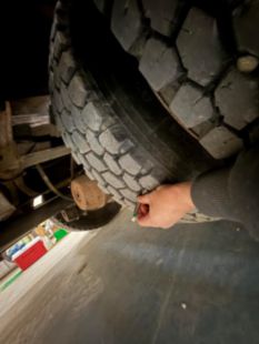 1997 Int'l 4700 4x2 Hi-Ranger Bucket Truck