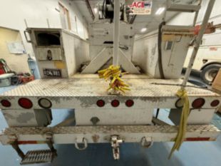 1997 Int'l 4700 4x2 Hi-Ranger Bucket Truck